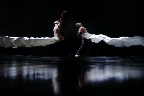 ‘Samsara’ – Aakash Odedra ambitious new dance work in the UK; Amina Khayyam pushes boundaries and other new dance compositions head to Edinburgh Festivals…